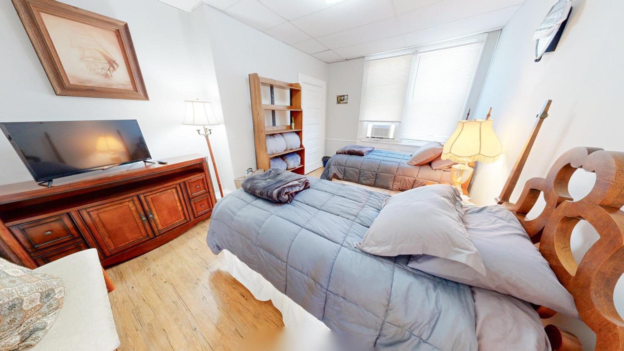 Holiday home Entire Close To Events - Kid & Pet Friendly - Permit-free Parking - Fireplace *