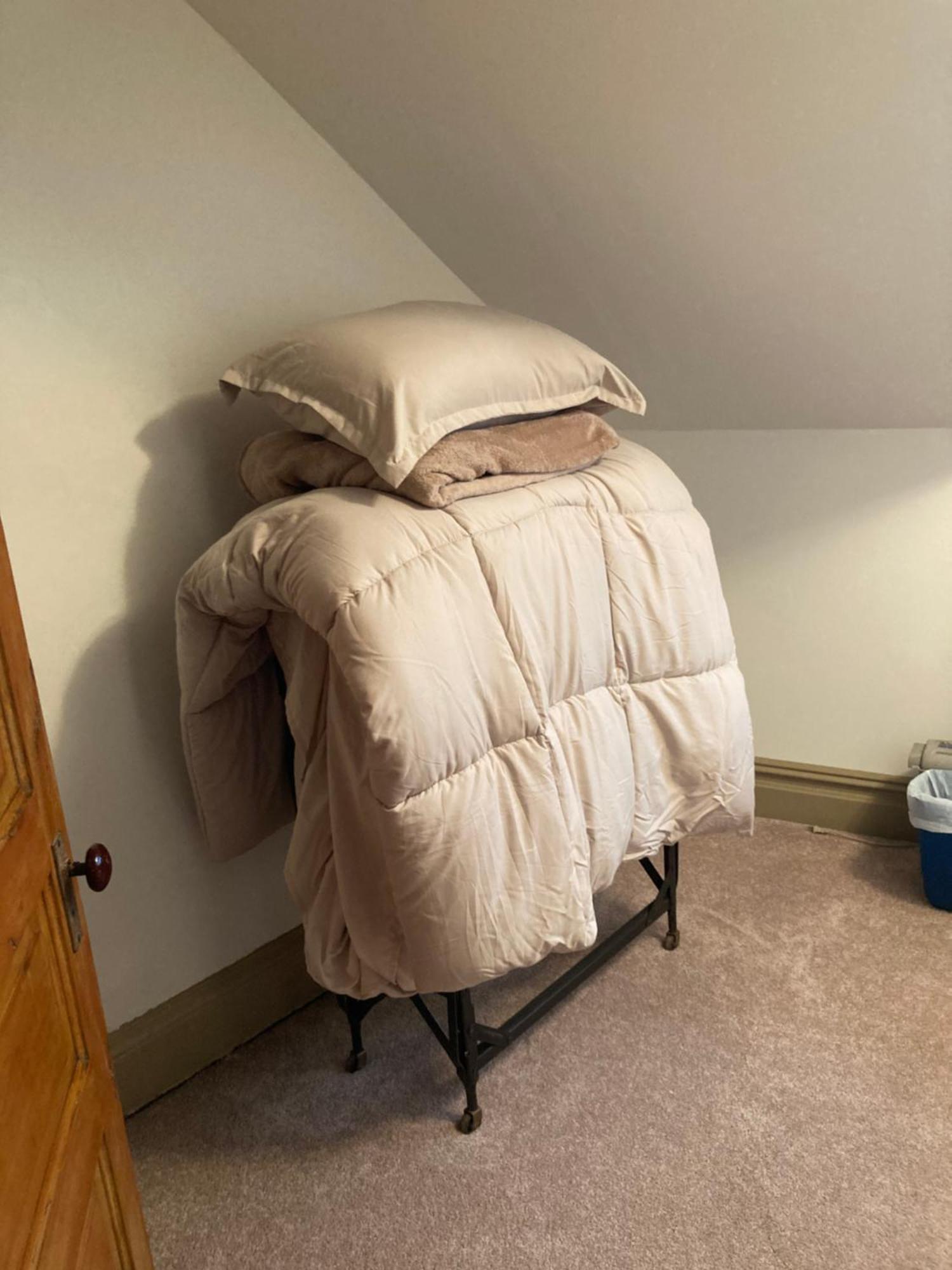 Entire Close To Events - Kid & Pet Friendly - Permit-free Parking - Fireplace